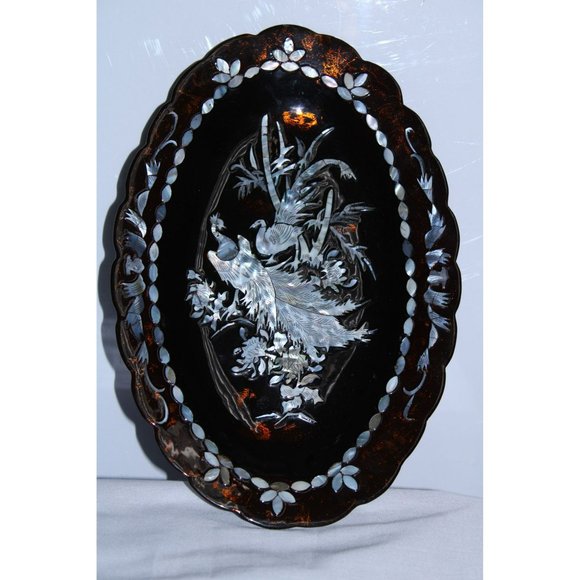 Lacquered Wall Plaques with Inlaid Peacock Design and Border - Picture 2 of 6